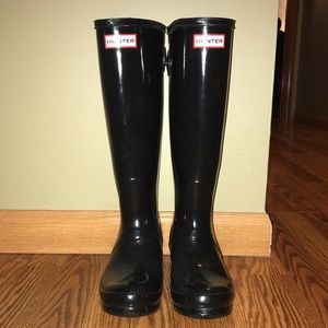 nwot gloss hunter boots